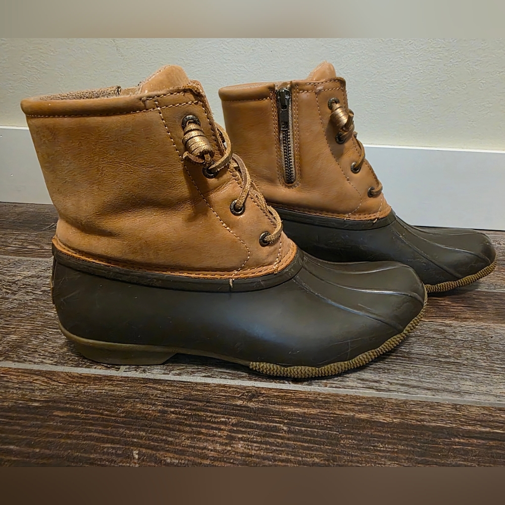 Womens Sperry Duck Boots Size 9.5 - Picture 3 of 4